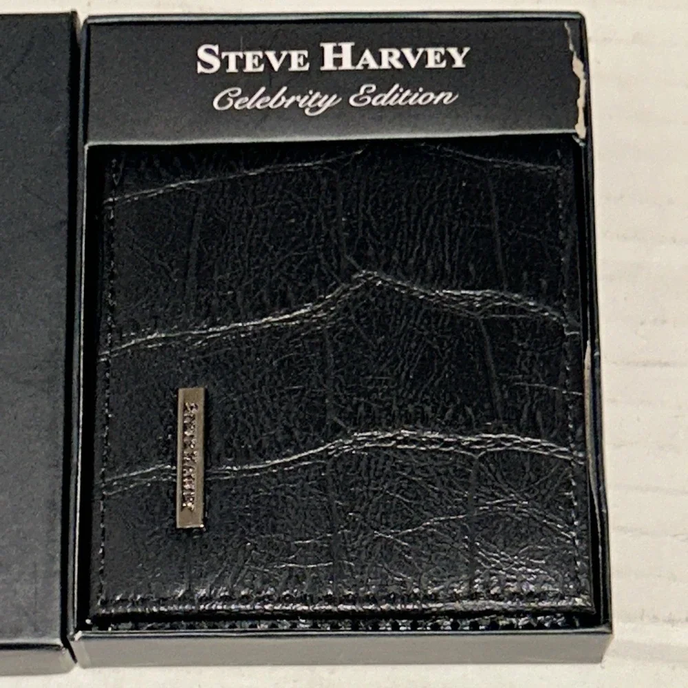 Steve Harvey Celebrity Edition Black Leather Wallet NEW In Original Box C1